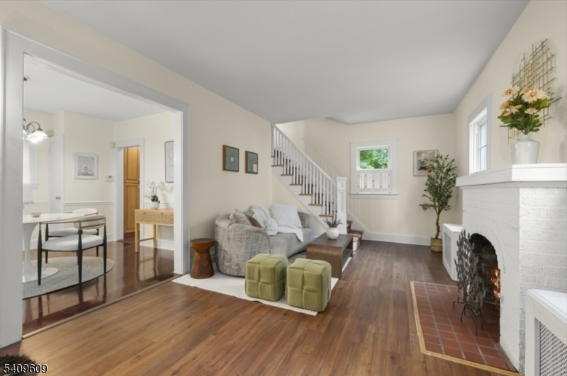 72 Meadowbrook Road Short Hills, NJ 07078 - Photo 3 of 19