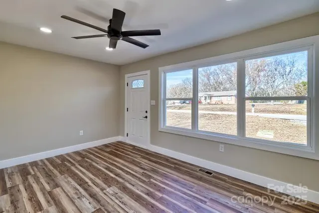 $220,000 | 203 Blackmon Street, Kershaw, SC 29067