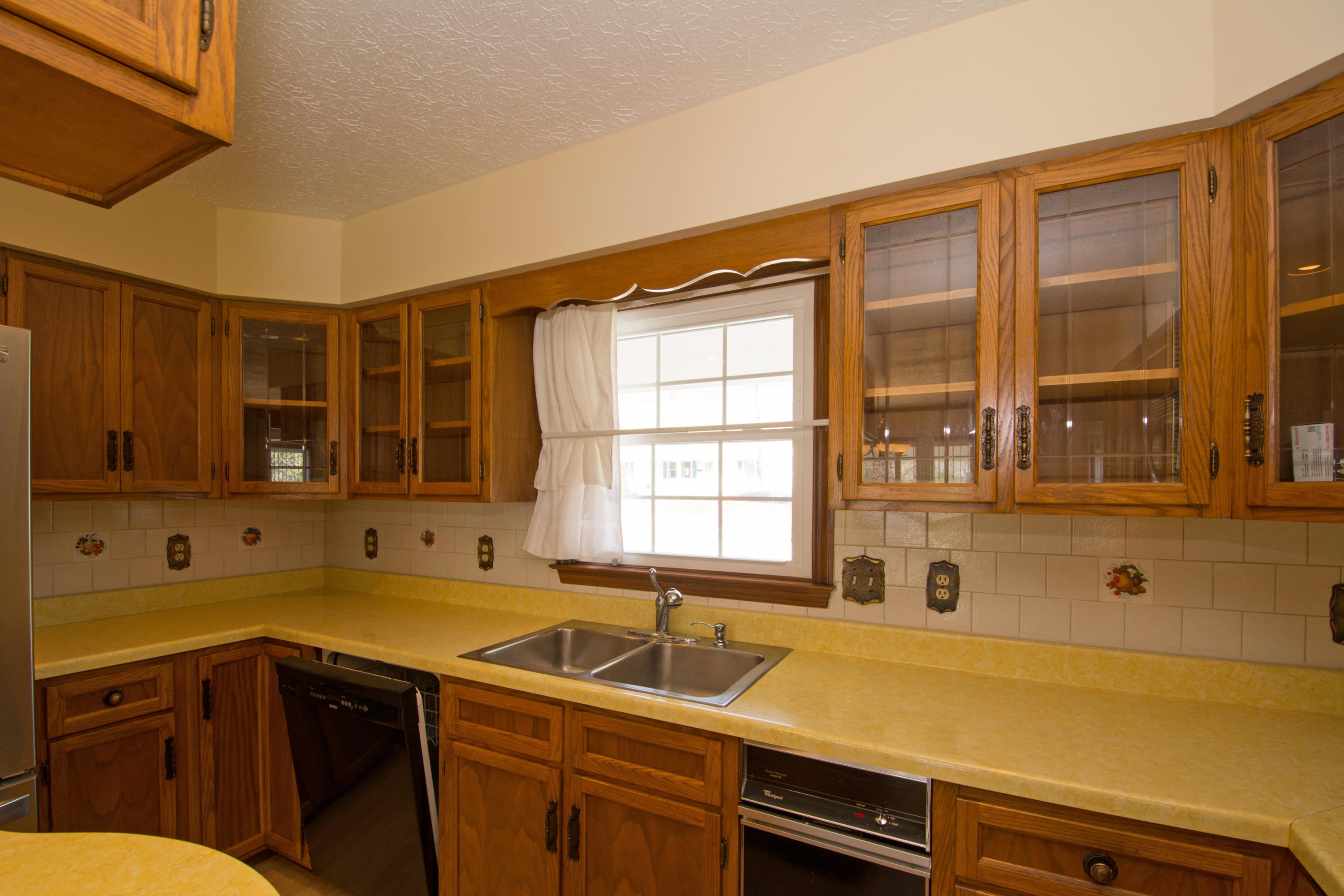 599 Rowan Road White Sulphur Springs, WV 24986 - Photo 6 of 56 Gallery Image 6