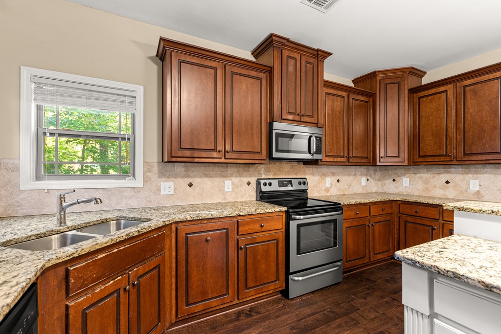 10230 Whitesville Road Fortson, GA 31808 - Photo 13 of 53 Gallery Image 13