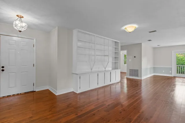 $445,000 | 2002 Trescott Drive, Tallahassee, FL 32308