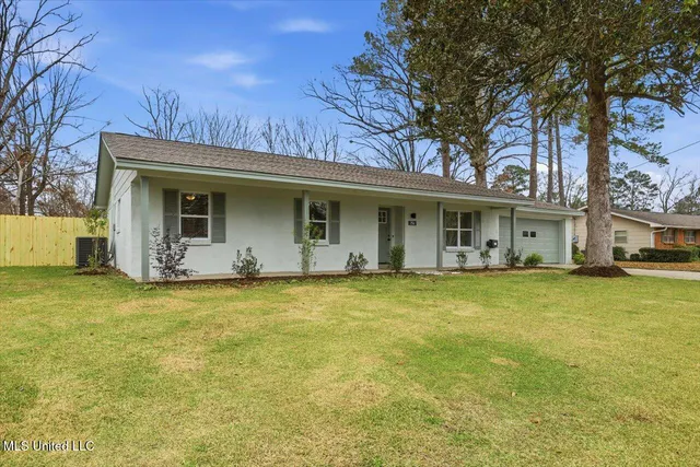 $234,900 | 256 Bruin Avenue, Pearl, MS 39208