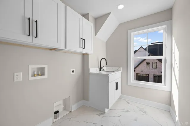 $425,000 | 1008 Landon Court, Forest, VA 24551