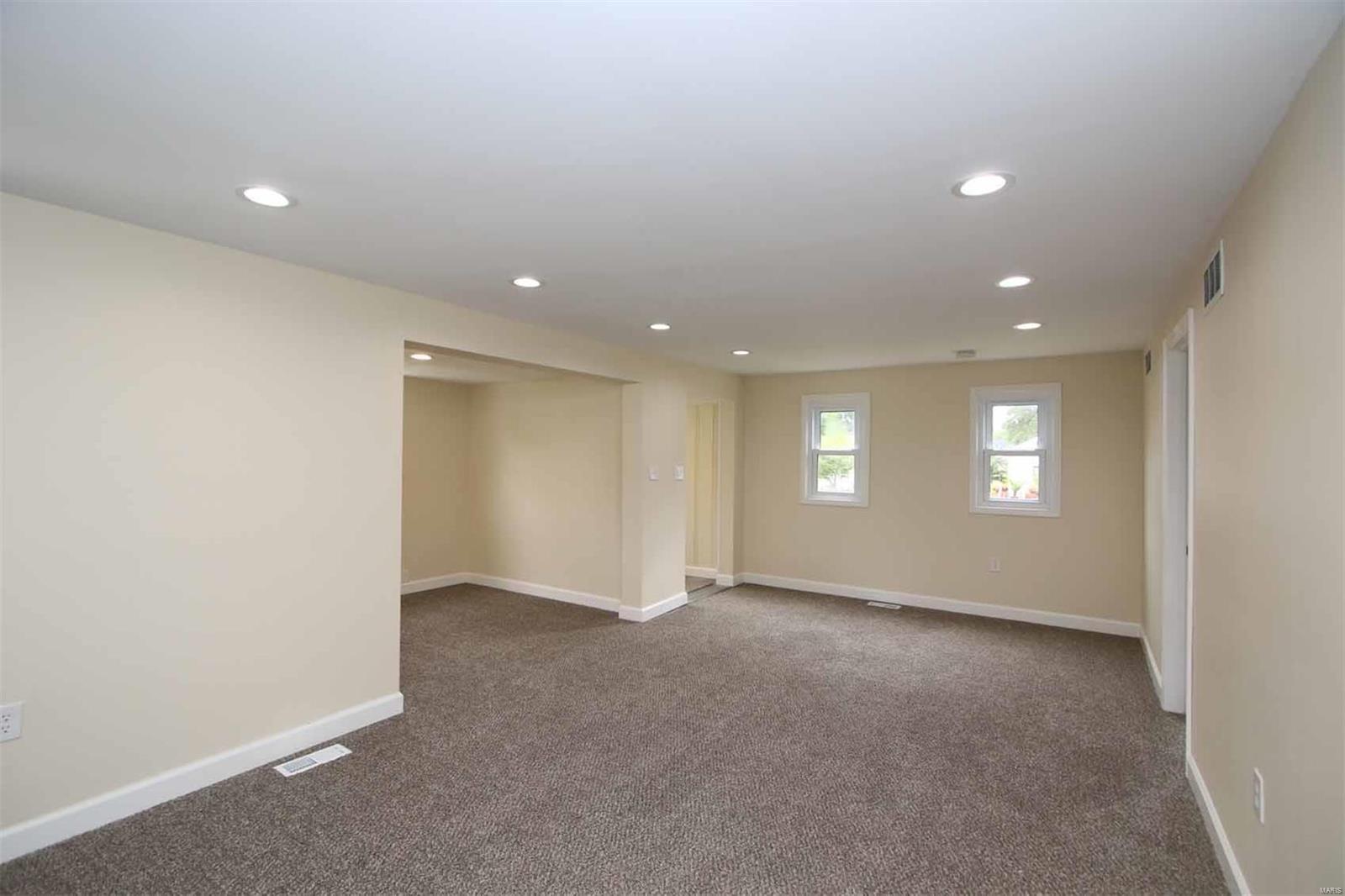 324 Rohm Place Roxana, IL 62084 - Photo 6 of 44