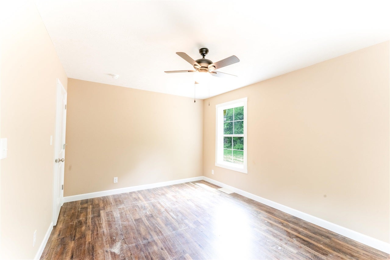 8792 Rochester Road Rochester, KY 42273 - Photo 22 of 41 Gallery Image 22