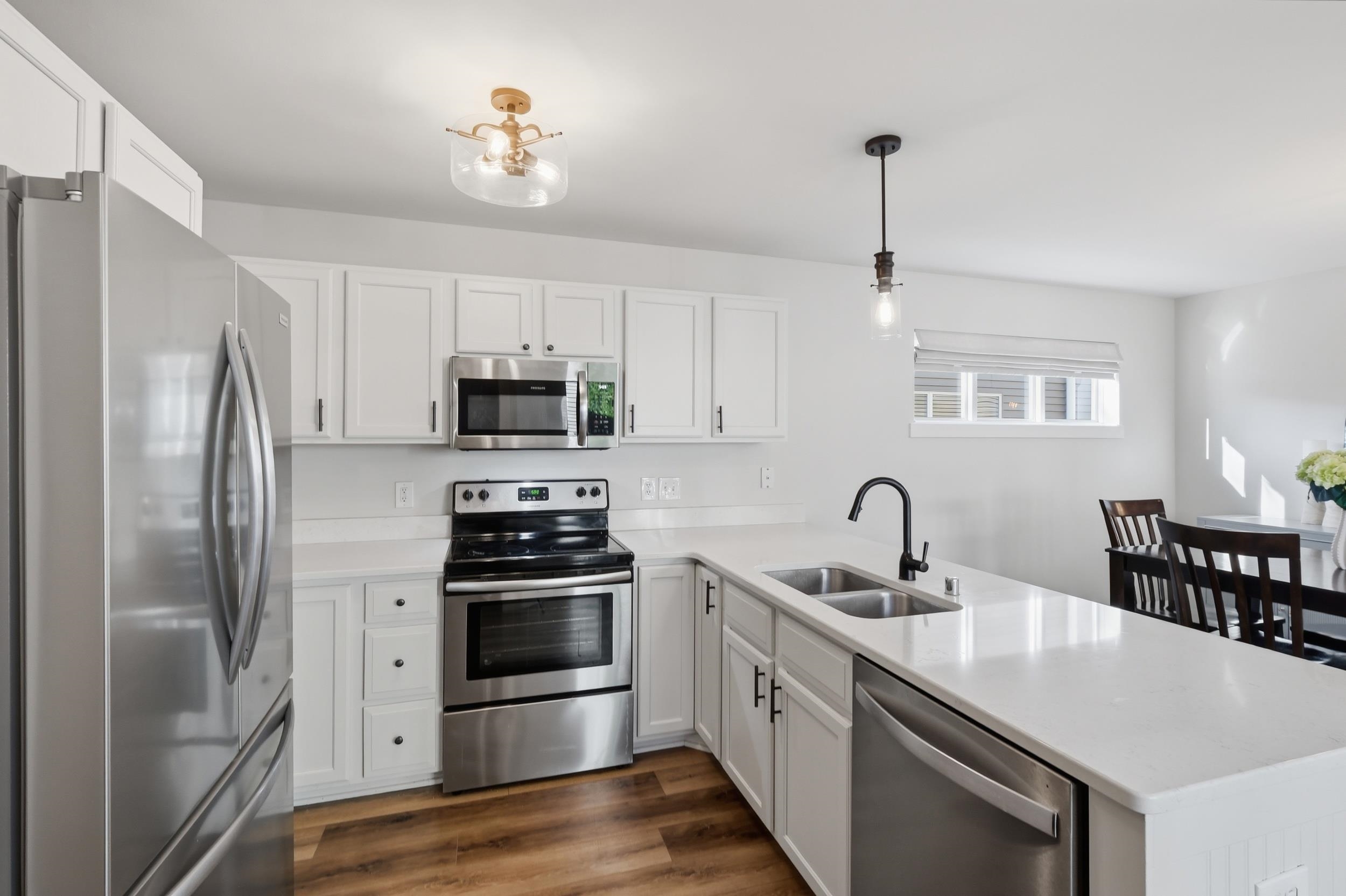 614 Copernicus Way Madison, WI 53718 - Photo 13 of 39