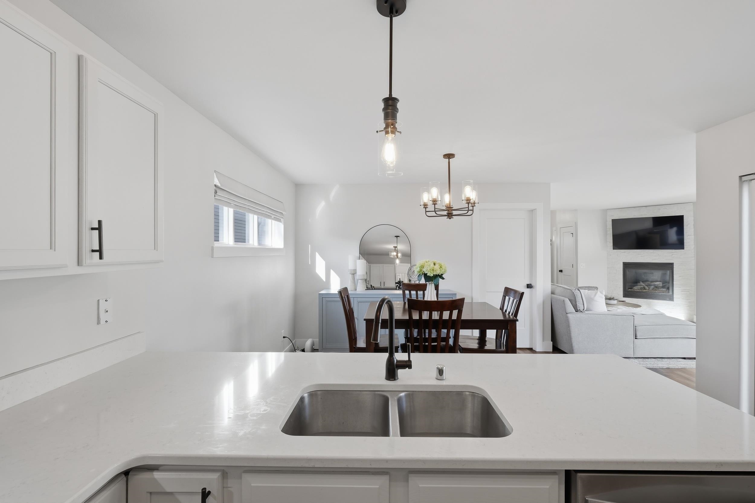 614 Copernicus Way Madison, WI 53718 - Photo 16 of 39