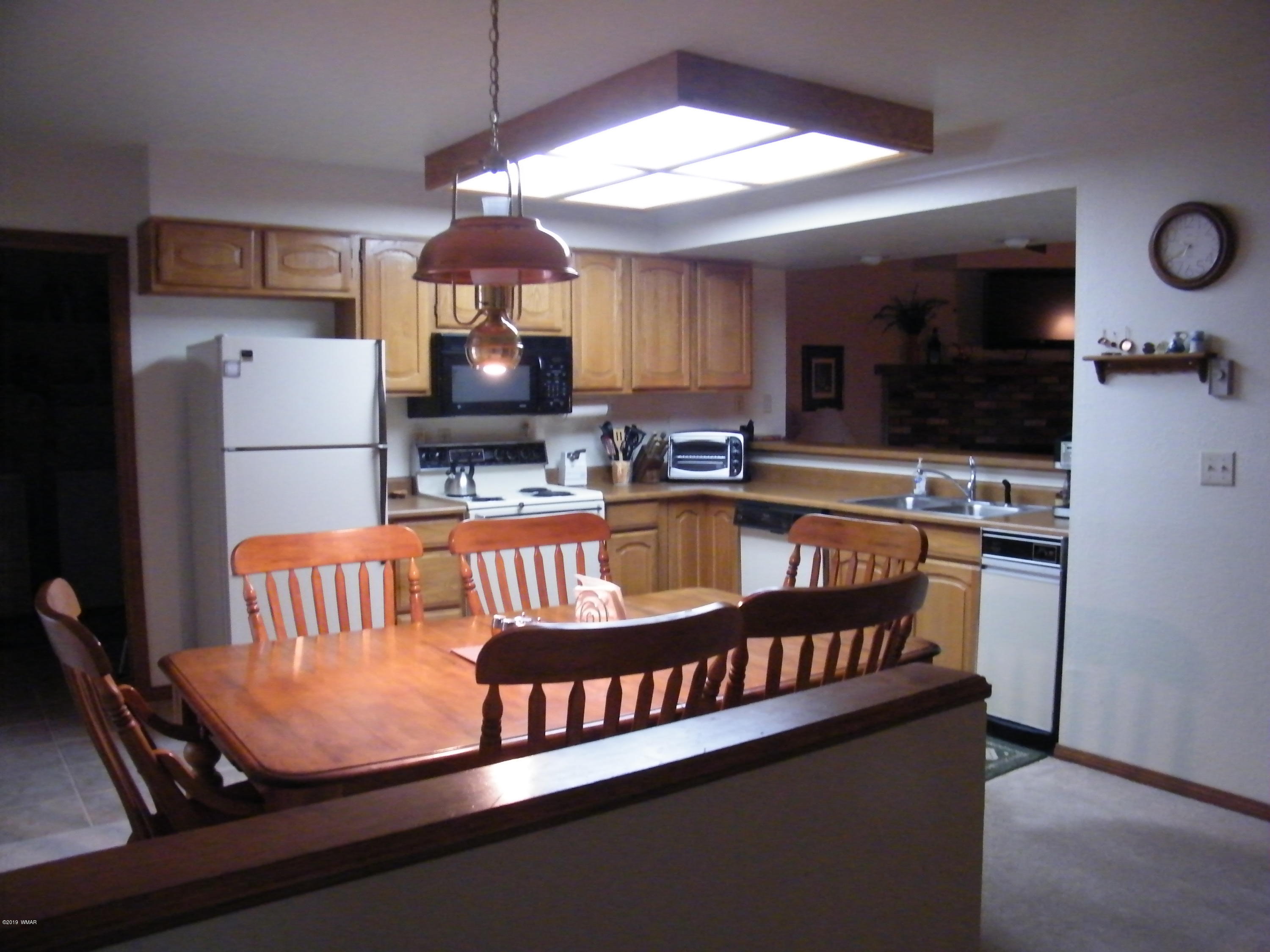 4322 A Eagle Circle, Unit A Pinetop, AZ 85935 - Photo 4 of 22