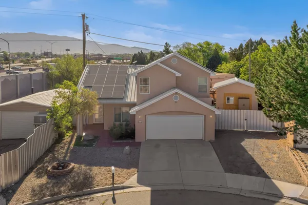 $640,000 | 1934 Bryn Mawr Drive Northeast, Albuquerque, NM 87106