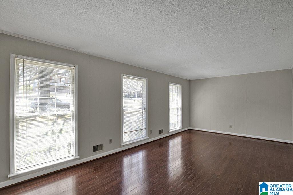 1332 High Point Terrace Birmingham, AL 35235 - Photo 5 of 19