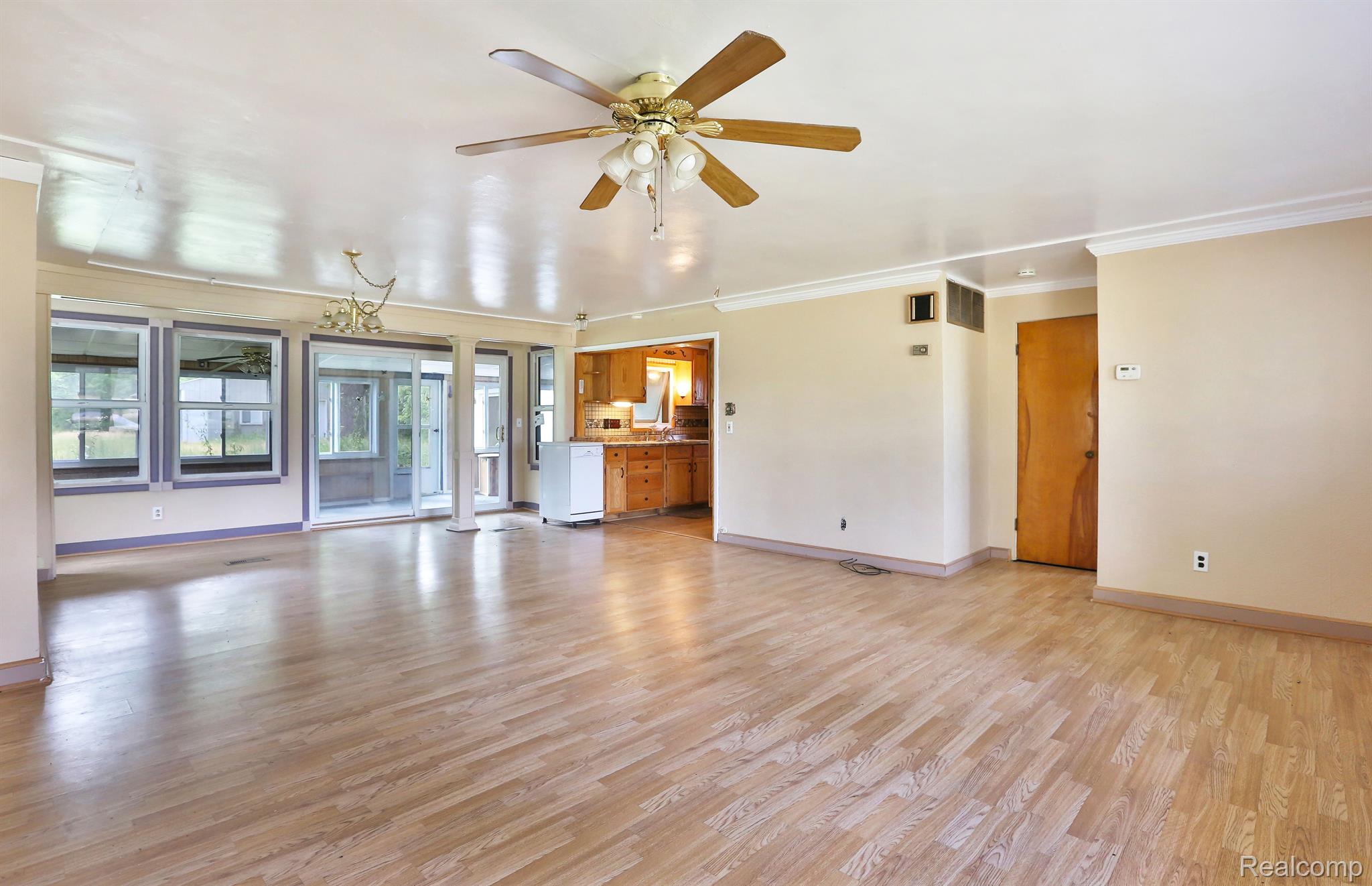 12125 Coldwater Road Flushing, MI 48433 - Photo 6 of 24
