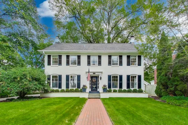 $2,199,000 | 165 Fuller Lane, Winnetka, IL 60093
