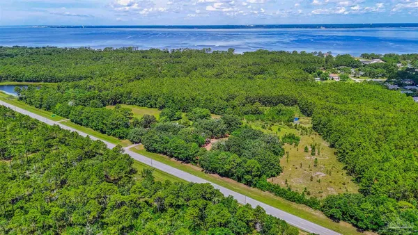 $975,000 | 939 Avalon Boulevard, Milton, FL 32583