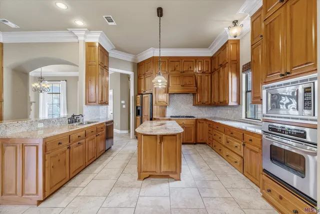 $445,000 | 19455 Kelly Wood Court, Baton Rouge, LA 70809