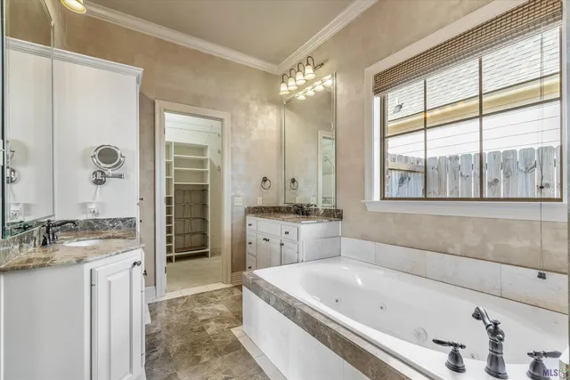 $445,000 | 19455 Kelly Wood Court, Baton Rouge, LA 70809