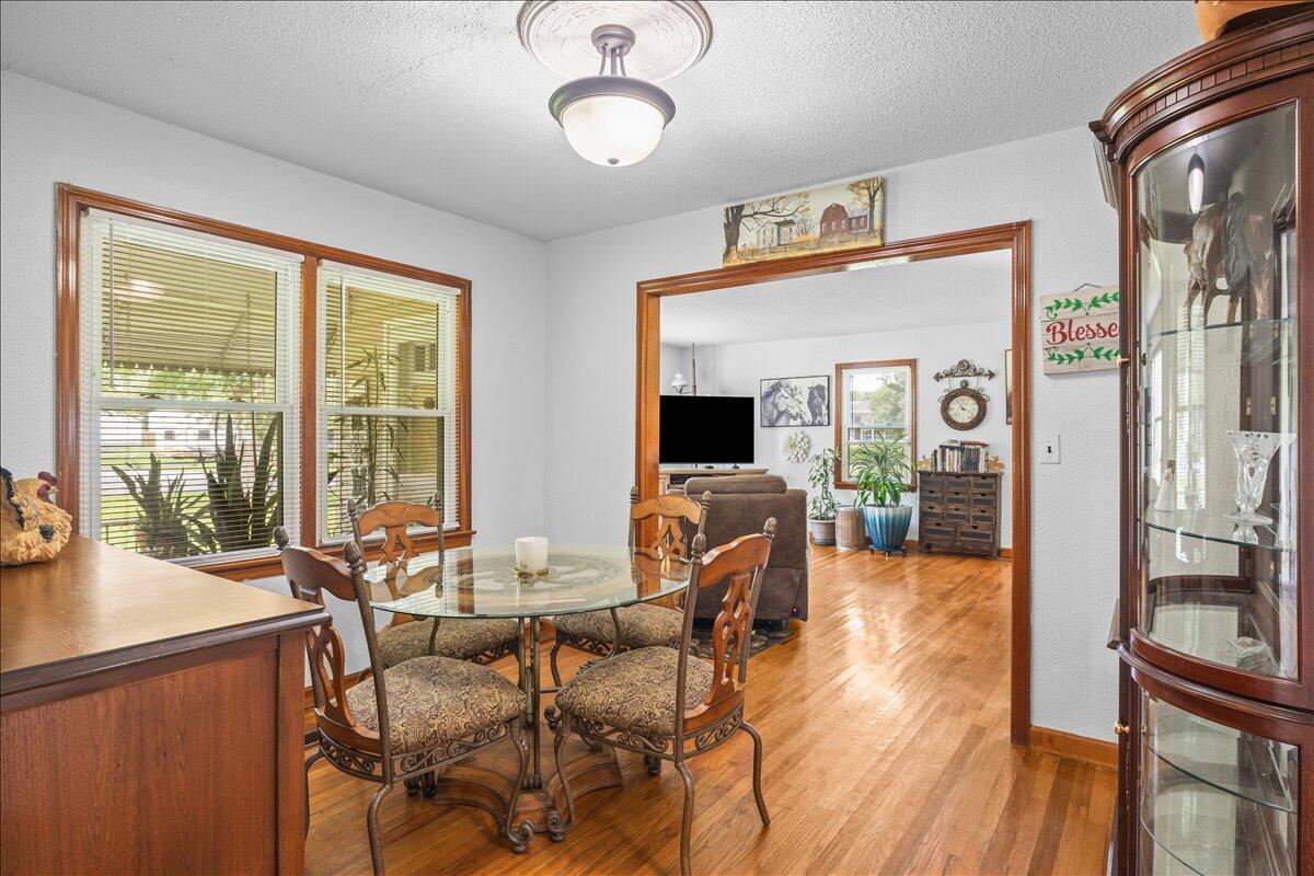 212 Harker Road Fort Oglethorpe, GA 30742 - Photo 8 of 25 Dining Room
