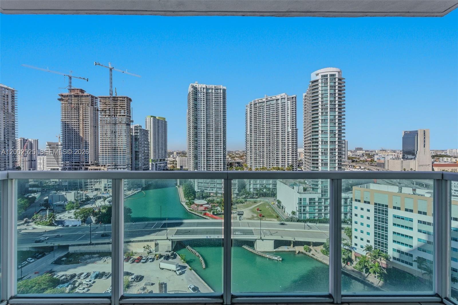 31 Southeast 5th Street, Unit 2301 Miami, FL 33131 - Photo 26 of 50