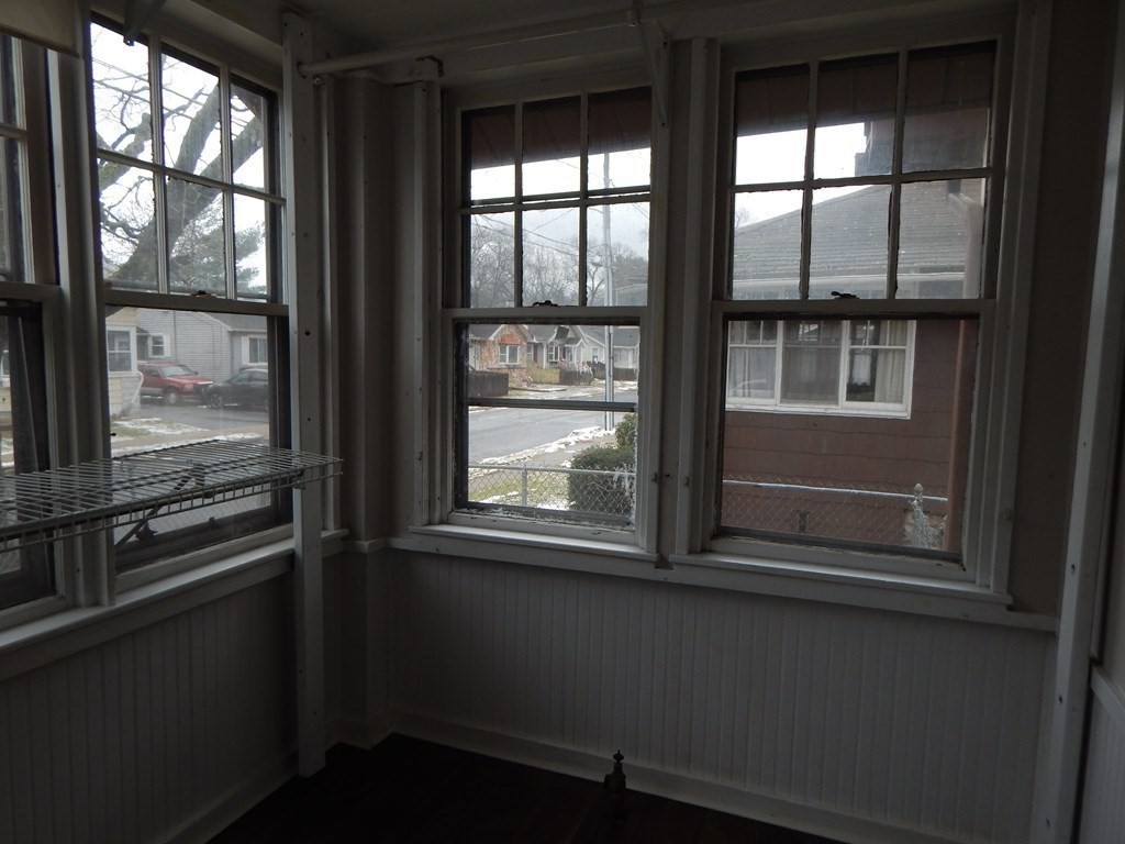 24 Schley Street Springfield, MA 01109 - Photo 37 of 41 Gallery Image 37