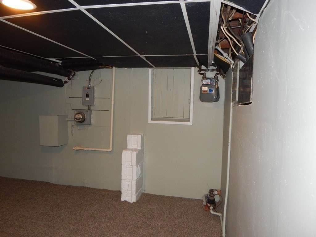 24 Schley Street Springfield, MA 01109 - Photo 39 of 41 Gallery Image 39