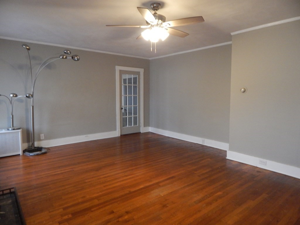 24 Schley Street Springfield, MA 01109 - Photo 7 of 41 Gallery Image 7