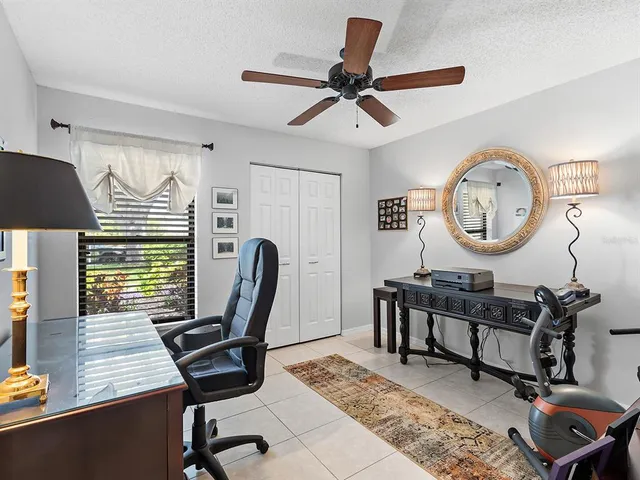 $289,000 | 114 Southampton Place North, Unit 237, Venice, FL 34293