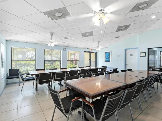 $289,000 | 114 Southampton Place North, Unit 237, Venice, FL 34293