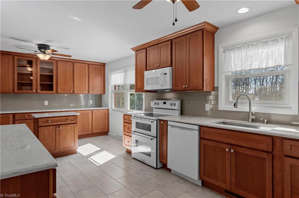 3291 Burton Road Thomasville, NC 27360 - Photo 13 of 50