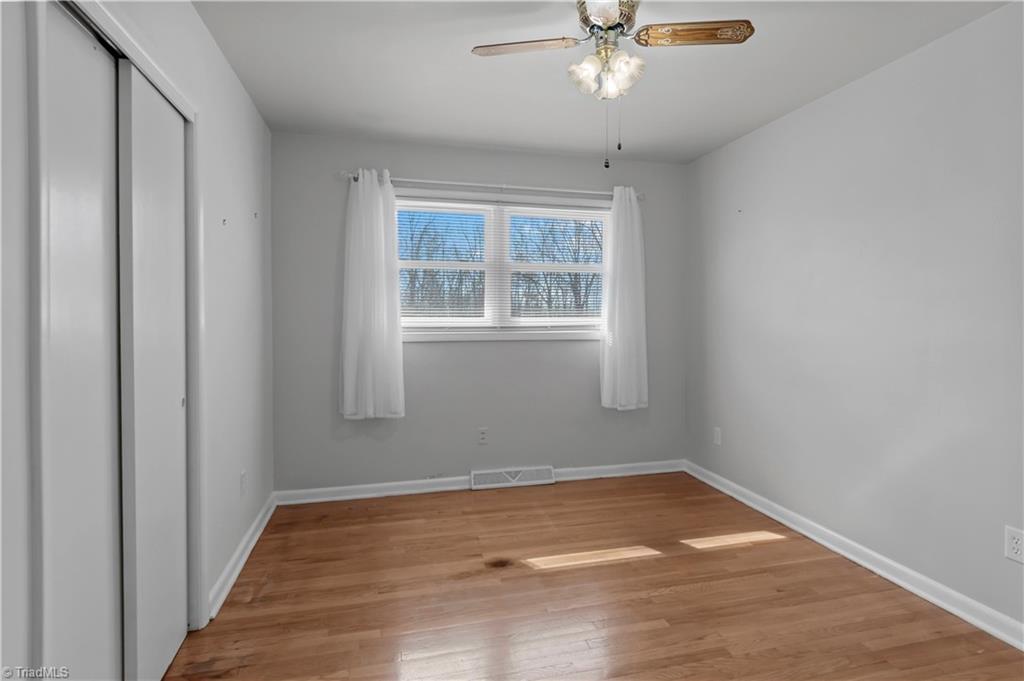 3291 Burton Road Thomasville, NC 27360 - Photo 26 of 50