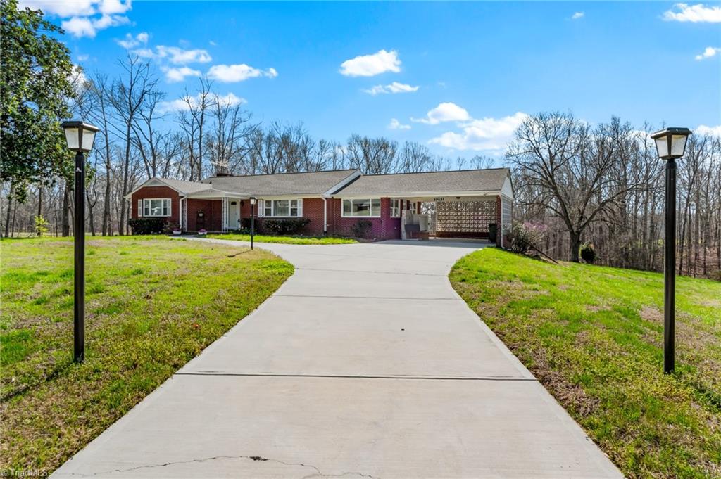 3291 Burton Road Thomasville, NC 27360 - Photo 3 of 50