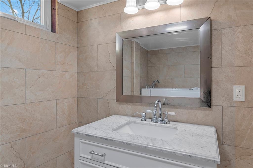 3291 Burton Road Thomasville, NC 27360 - Photo 34 of 50