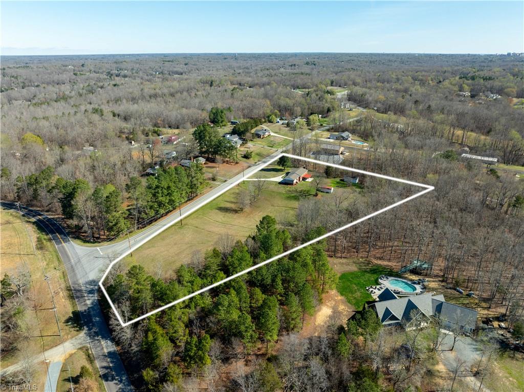 3291 Burton Road Thomasville, NC 27360 - Photo 49 of 50