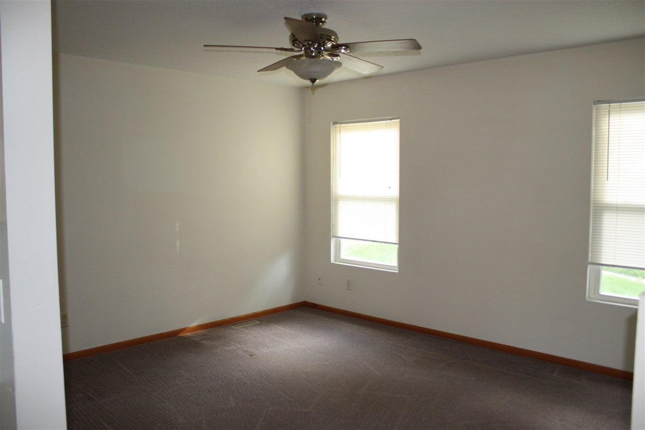 80 Glasgow Street Riverside, IA 52327 - Photo 6 of 17 Gallery Image 6