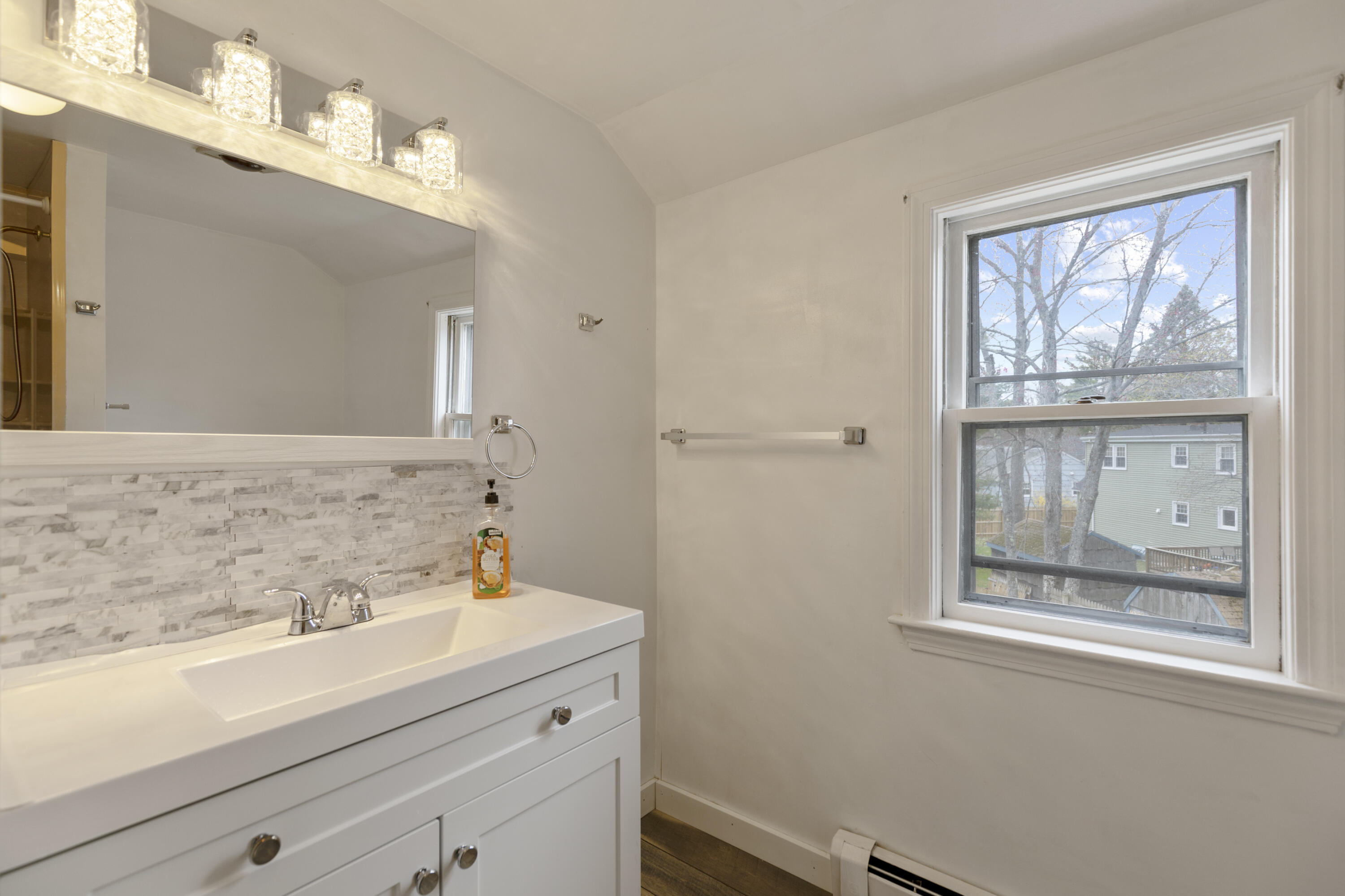 208 Pinecrest Road Portland, ME 04102 - Photo 29 of 50 208PinecrestPortland_025