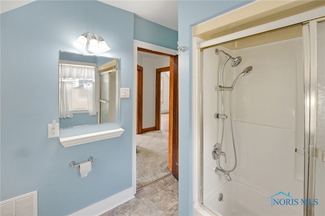 5608 Douglas Road Toledo, OH 43613 - Photo 29 of 36 Gallery Image 29