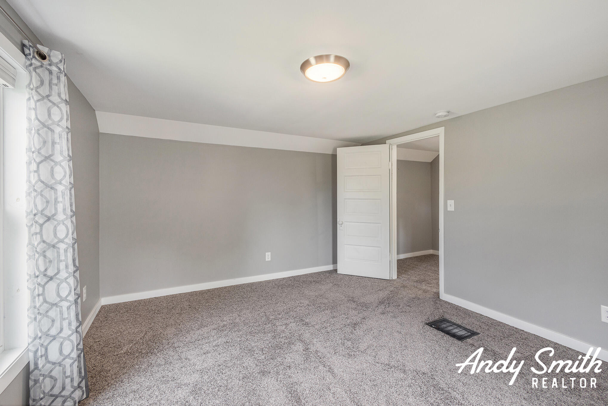 3265 16th Street Wayland, MI 49348 - Photo 20 of 36 690A0046