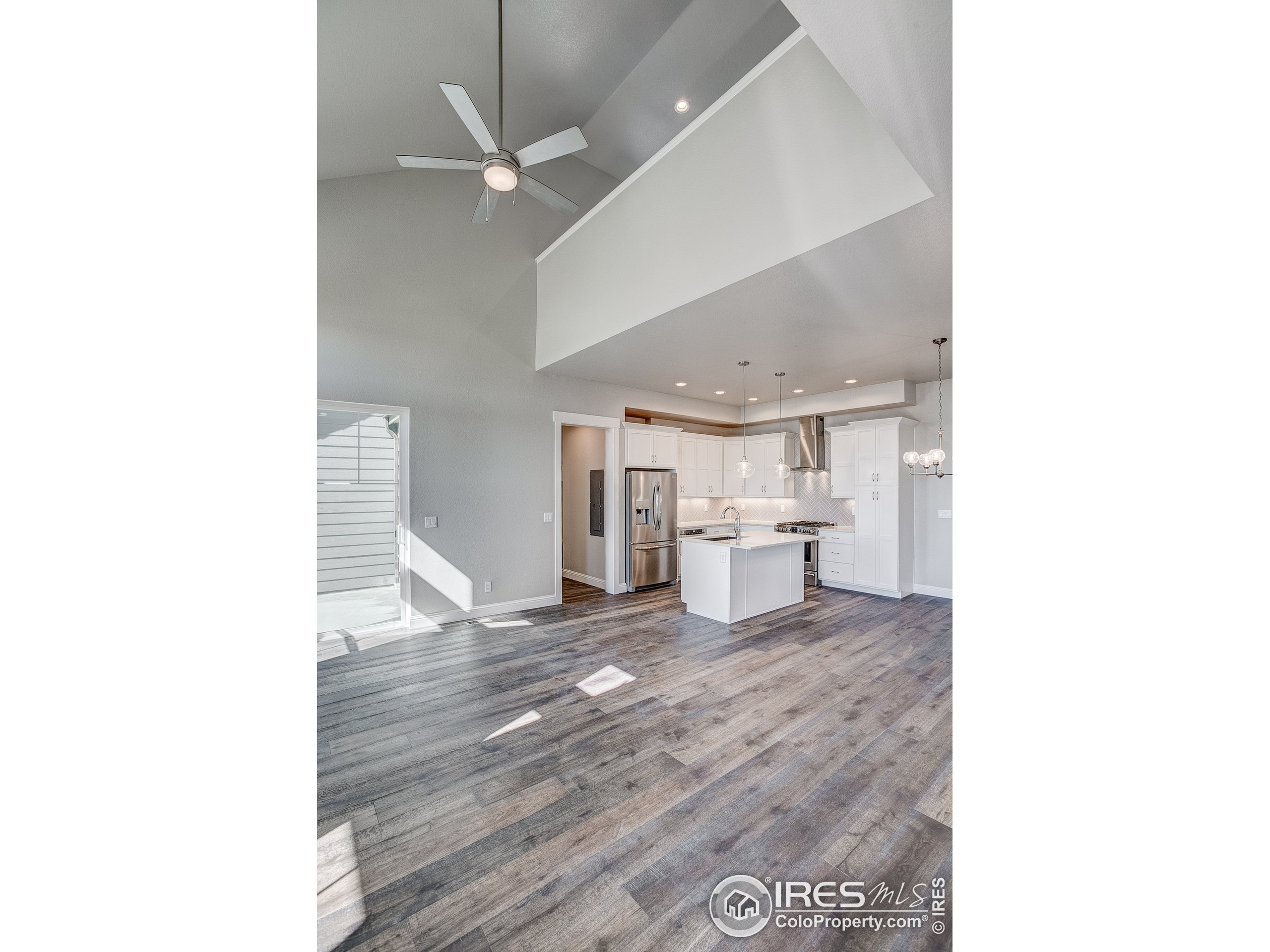 2618 Prairie Flax Street Berthoud, CO 80513 - Photo 7 of 40