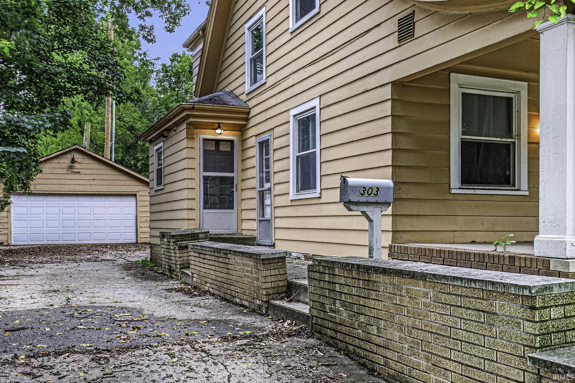 303 West Rudisill Boulevard Fort Wayne, IN 46807 - Photo 2 of 23 Gallery Image 2