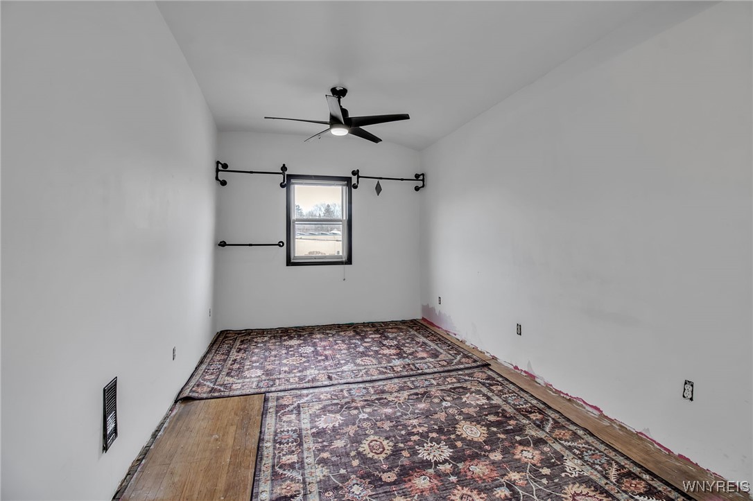 2736 Main Street Newfane, NY 14108 - Photo 28 of 50 Bed #1