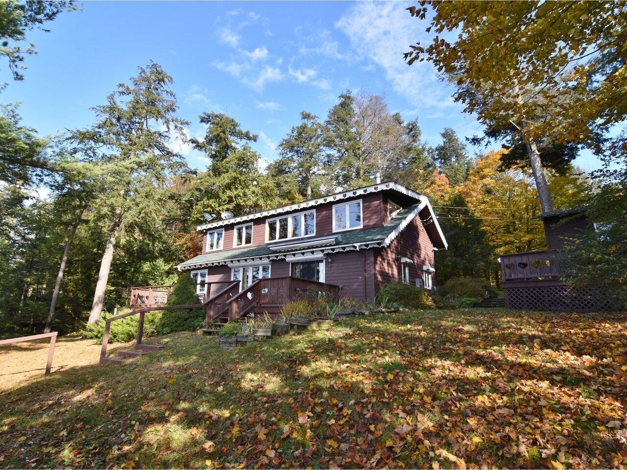 408 Minnow Brook Road Georgia, VT 05478 - Photo 2 of 40