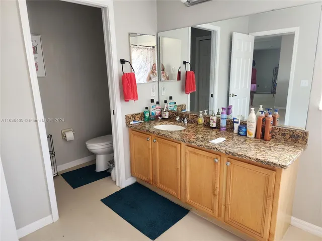 $450,000 | 2321 The Oaks Boulevard, Kissimmee, FL 34746