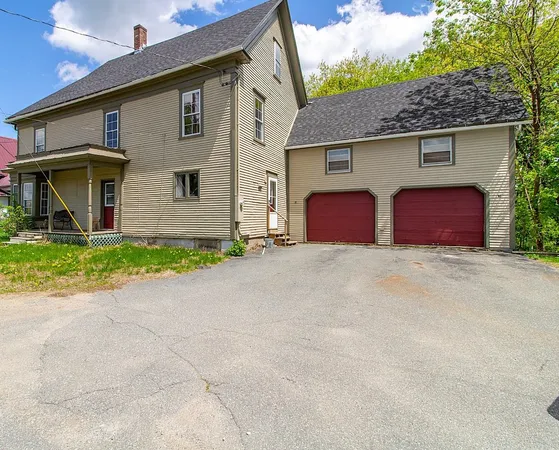 $180,000 | 95 Autumn Street, Newport, VT 05855