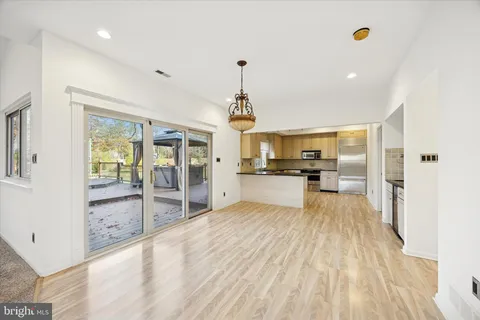 $725,000 | 4 Fairhaven Court, Cherry Hill, NJ 08003