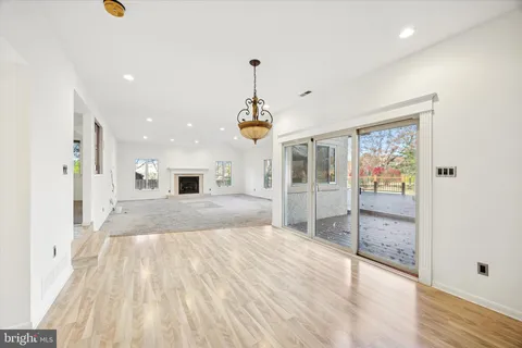 $725,000 | 4 Fairhaven Court, Cherry Hill, NJ 08003