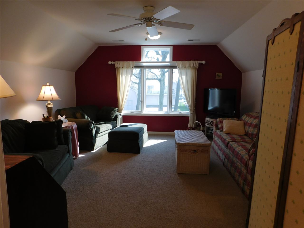 11717 North Ogden Point Road Syracuse, IN 46567 - Photo 18 of 32 Gallery Image 18