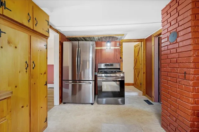 $250,000 | 1284 Route 10 North, Grantham, NH 03753