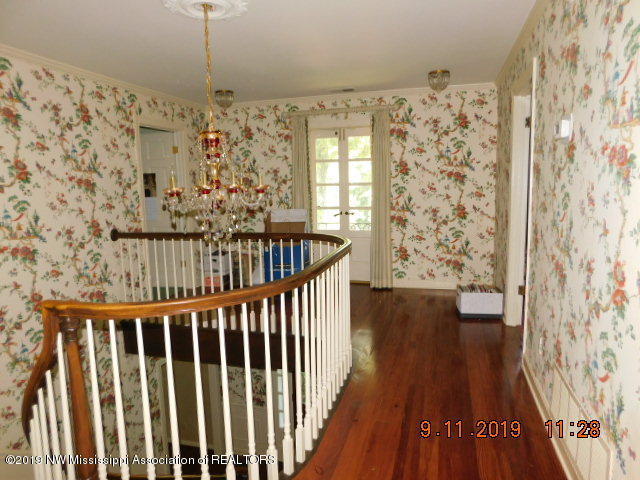 400 Cedar Hills Road Holly Springs, MS 38635 - Photo 17 of 28 landing