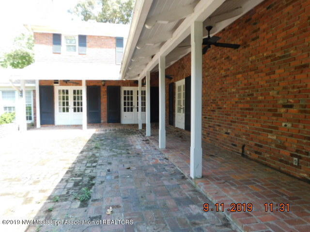 400 Cedar Hills Road Holly Springs, MS 38635 - Photo 26 of 28 covered patio and porch