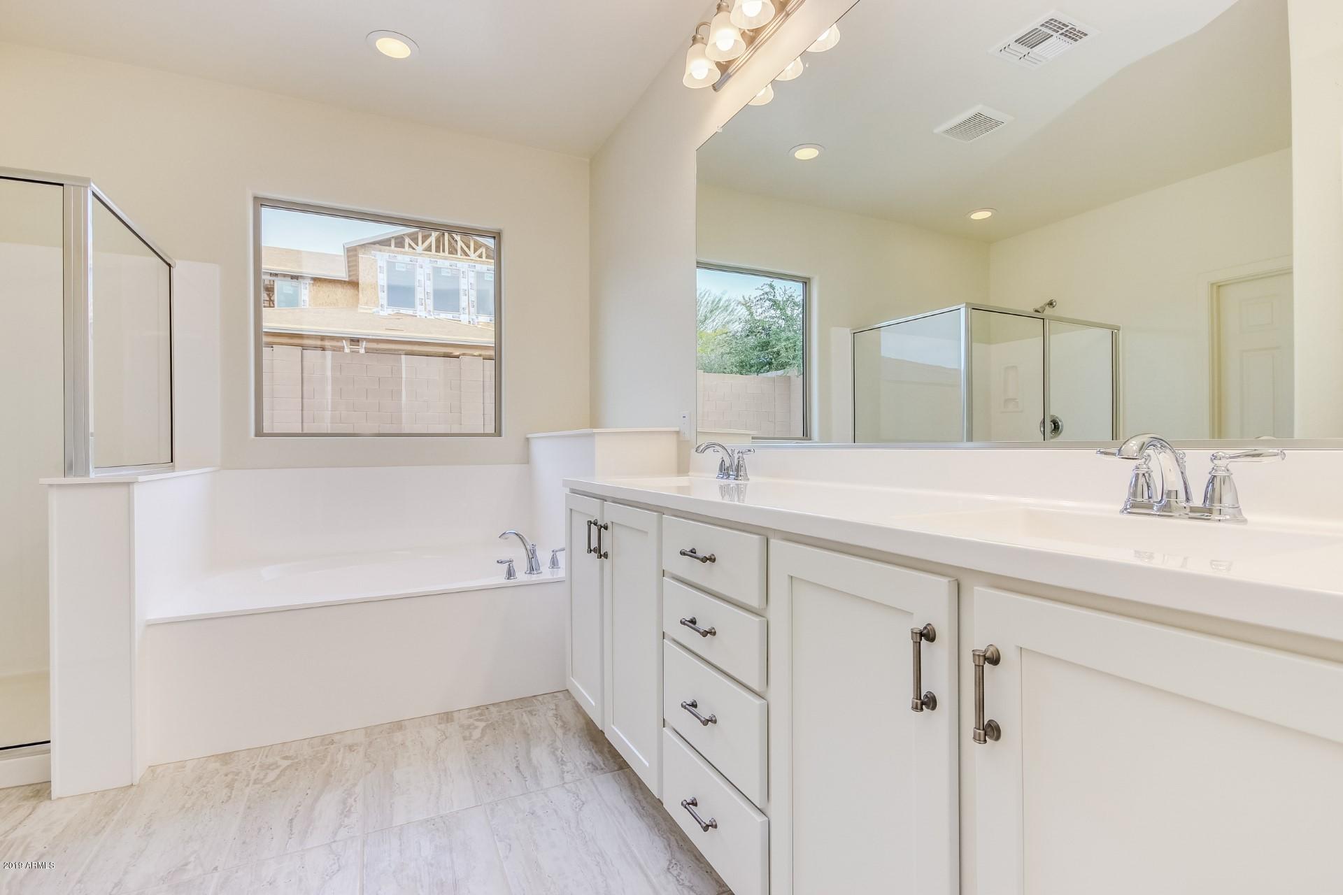 20534 West Alsap Road Buckeye, AZ 85396 - Photo 14 of 20 Owner's Bathroom