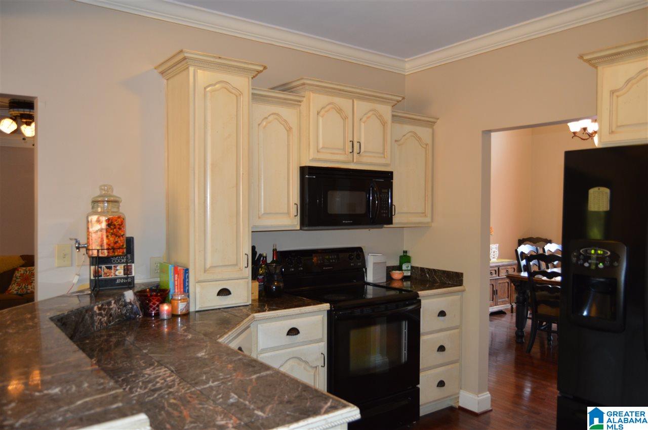 260 Hayfield Loop Dora, AL 35062 - Photo 12 of 42