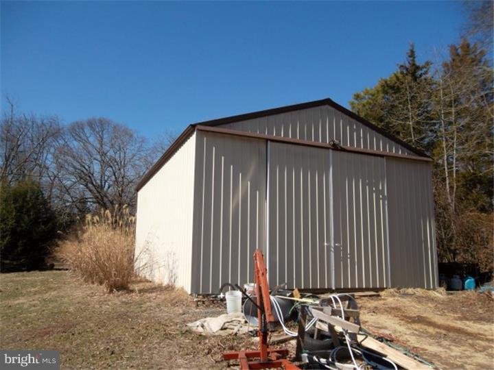 670 Upper Neck Road Pittsgrove, NJ 08318 - Photo 5 of 21 Gallery Image 5
